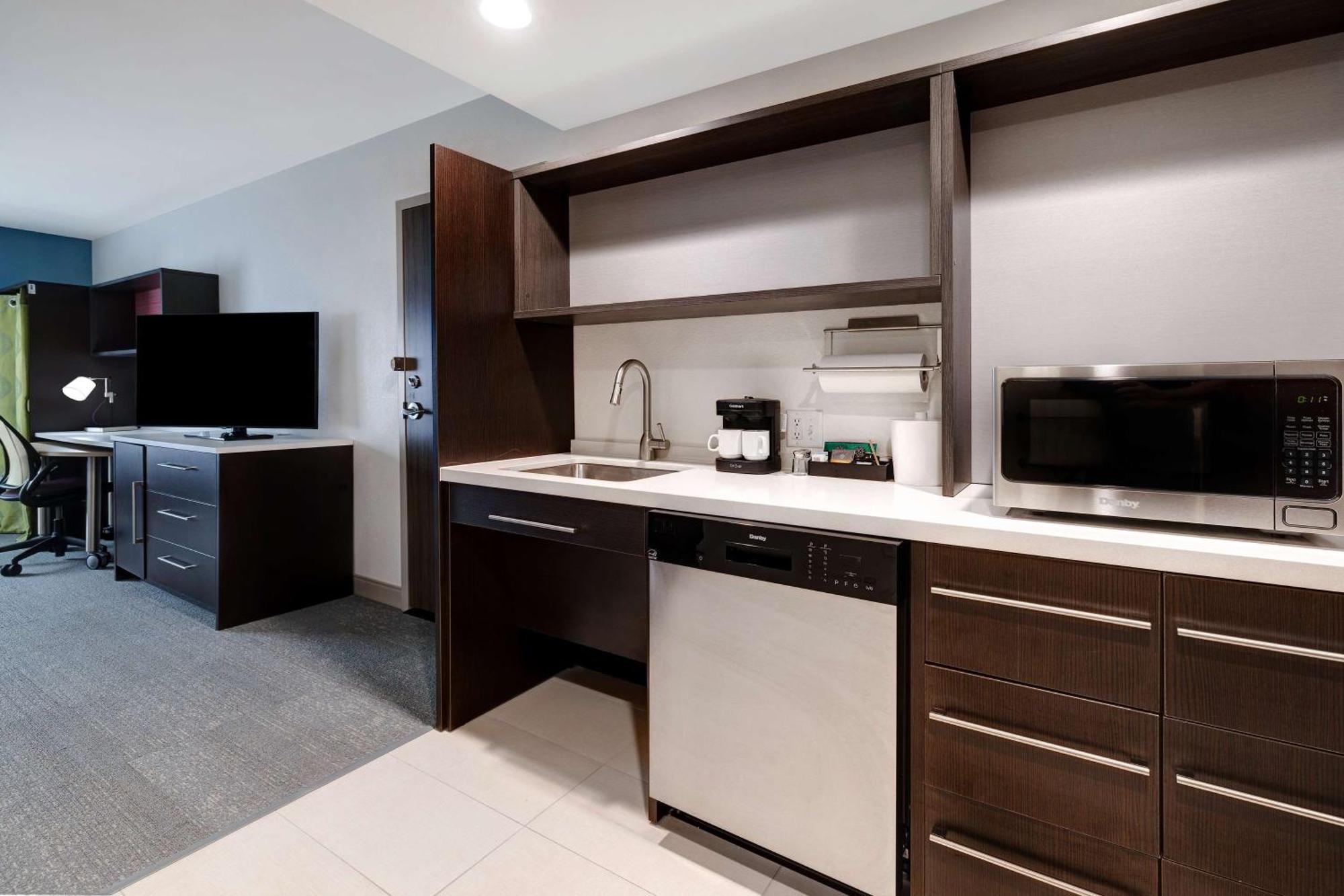 Hotel Home2 By Hilton 3*